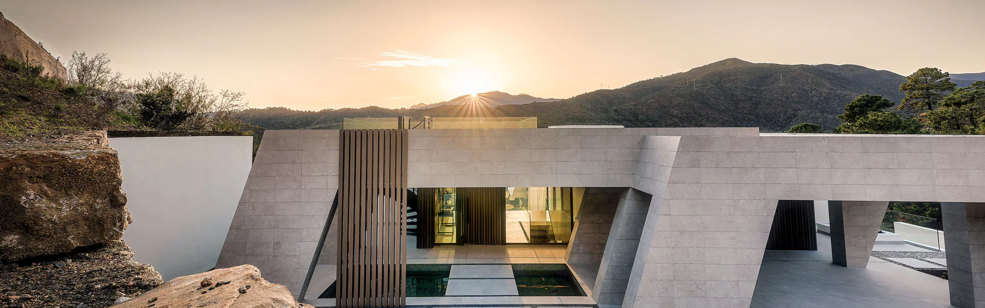 Prime Brokers contact background